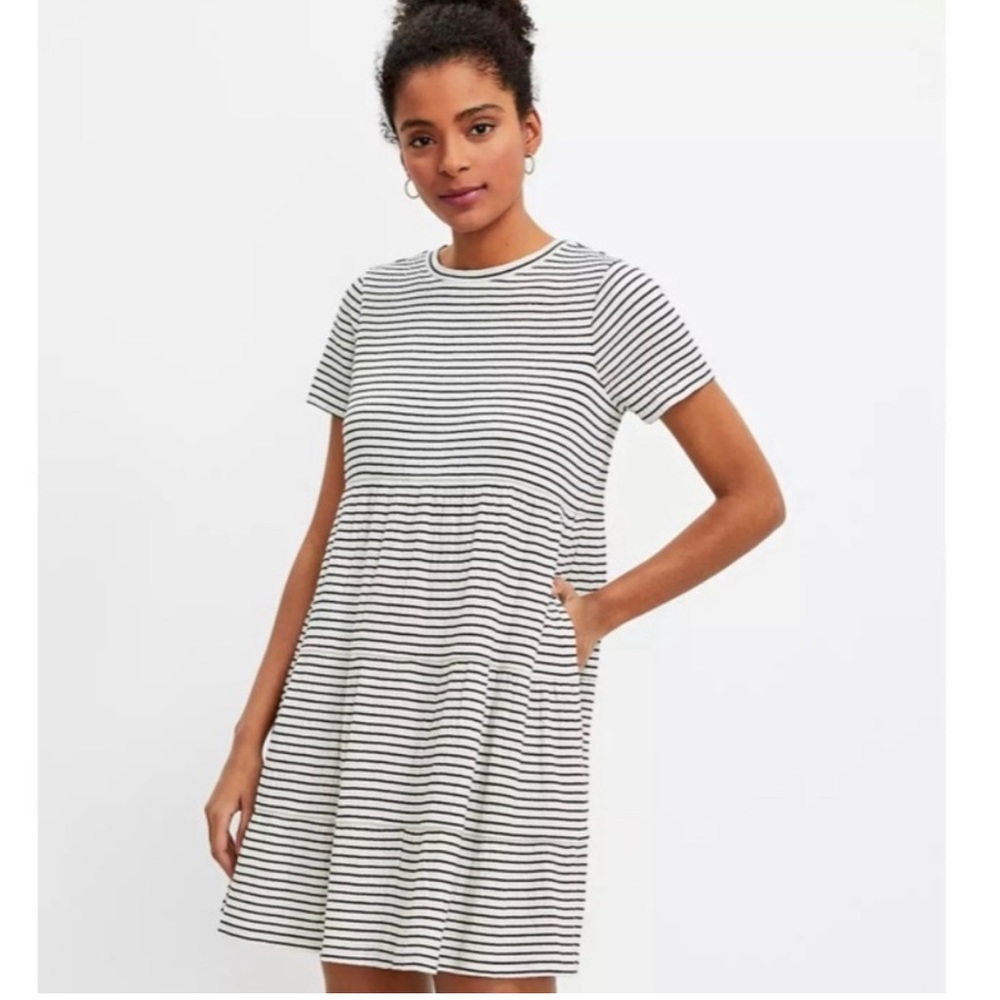 Loft striped tiered crinkle dress